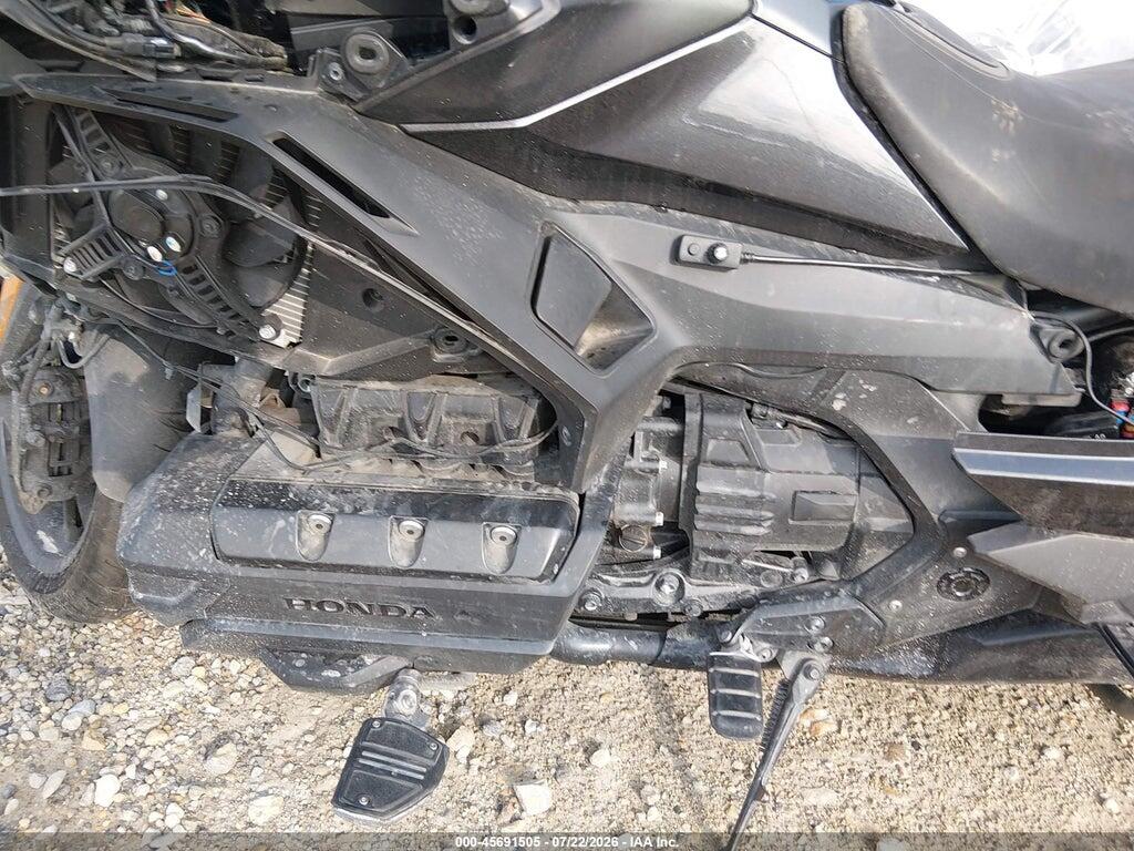 JH2SC7954MK301749 2021 HONDA GL1800 photo no. 9