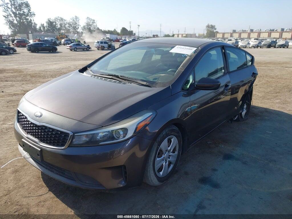 3KPFL4A78HE074550 2017 KIA FORTE photo no. 2