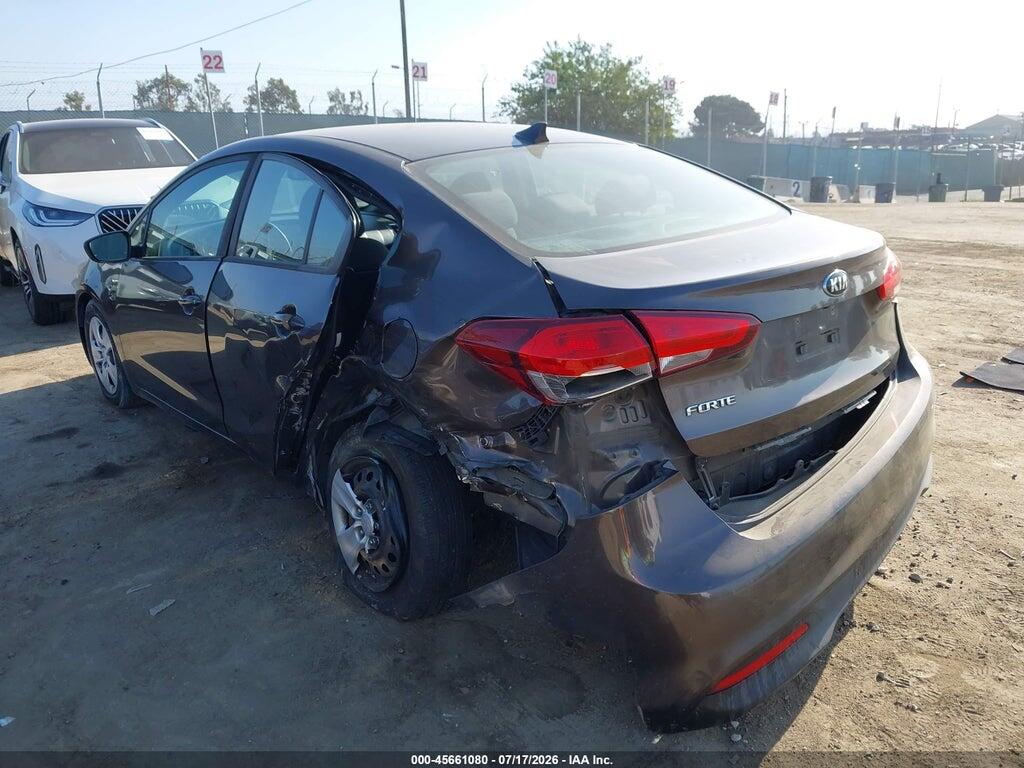 3KPFL4A78HE074550 2017 KIA FORTE photo no. 3