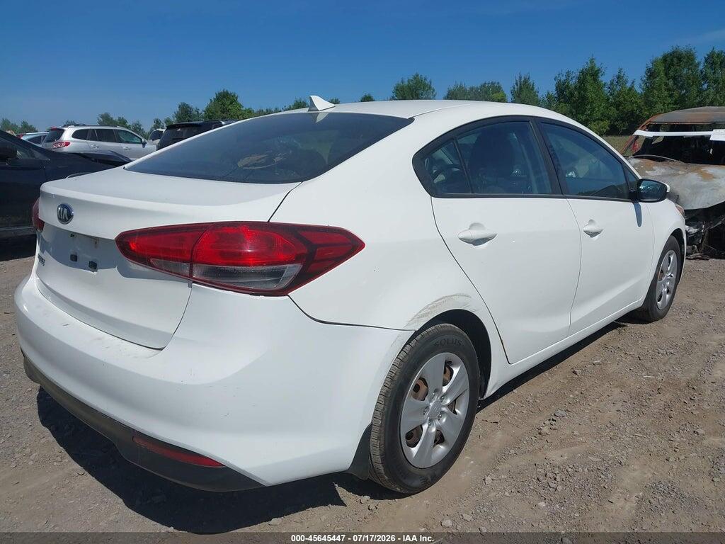 3KPFK4A72HE089287 2017 KIA FORTE photo no. 4