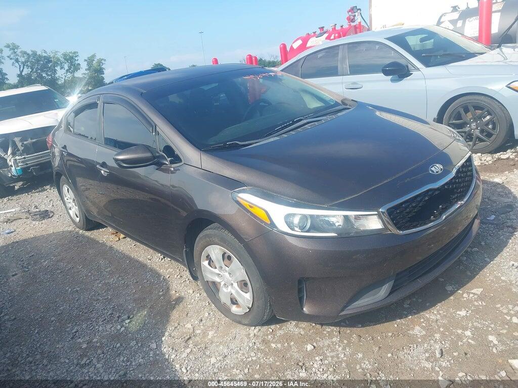 3KPFK4A77HE099216 2017 KIA FORTE photo no. 1