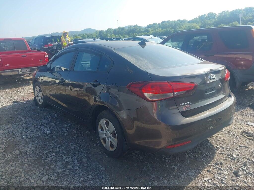 3KPFK4A77HE099216 2017 KIA FORTE photo no. 3