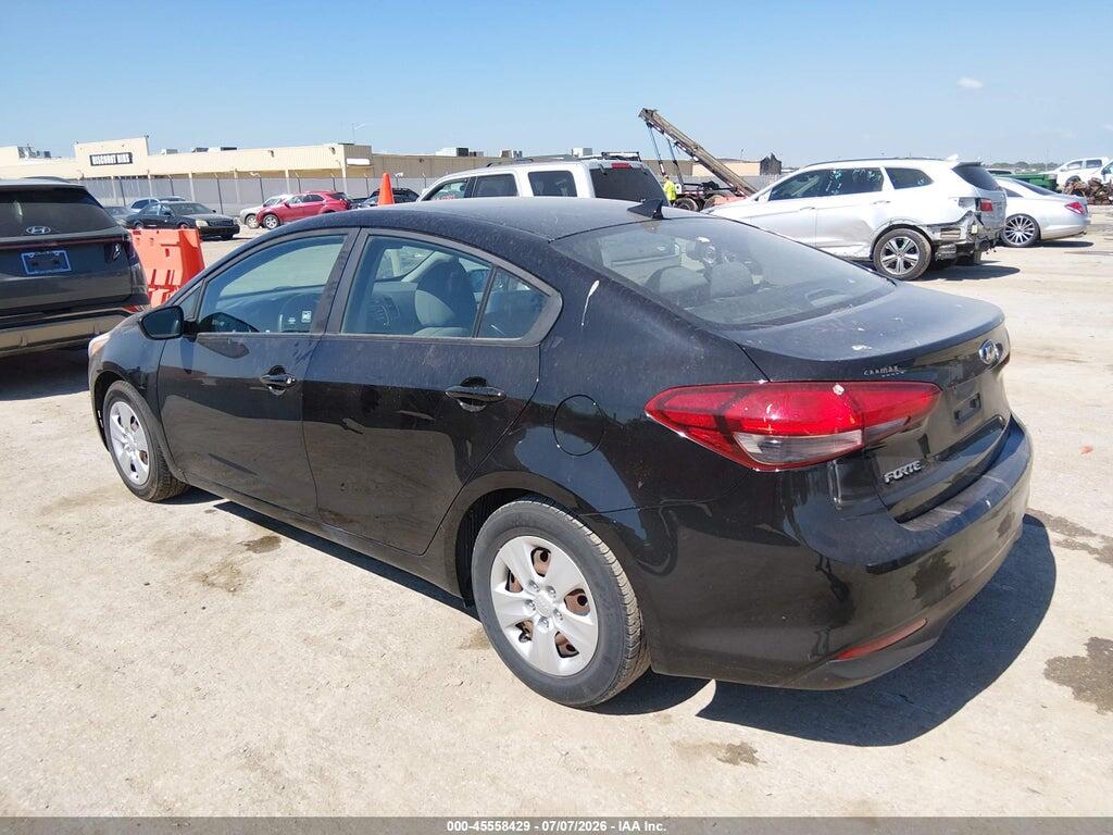 3KPFK4A79HE059218 2017 KIA FORTE photo no. 3