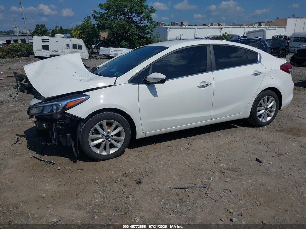 3KPFL4A76HE102765 2017 KIA FORTE photo no. 2