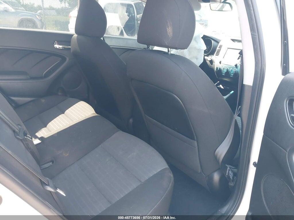 3KPFL4A76HE102765 2017 KIA FORTE photo no. 8