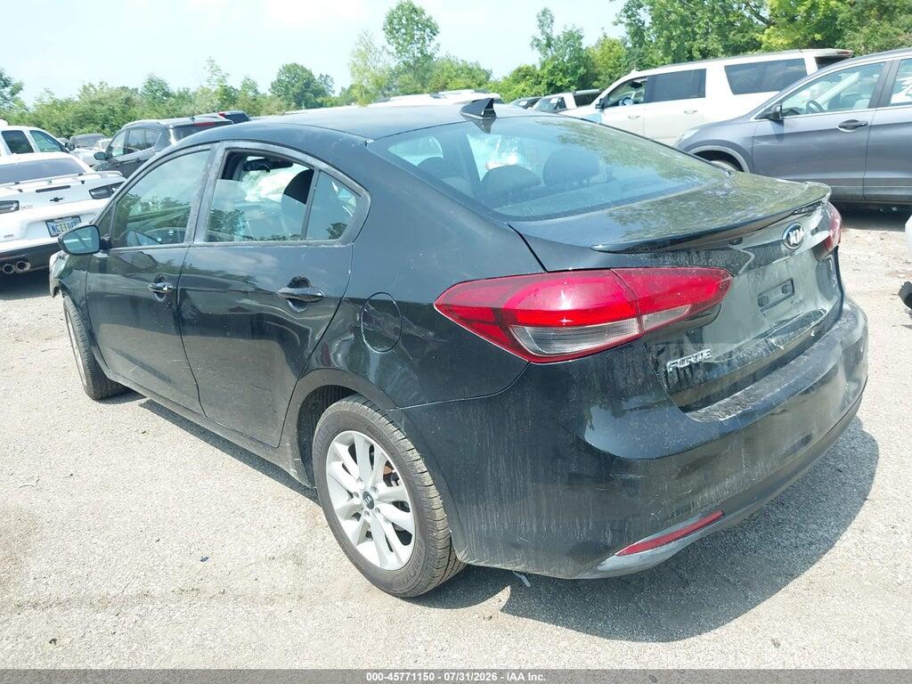 3KPFL4A75HE144909 2017 KIA FORTE photo no. 3