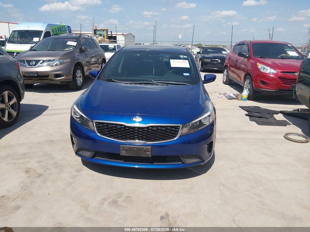3KPFL4A70HE144266 2017 KIA FORTE photo no. 12