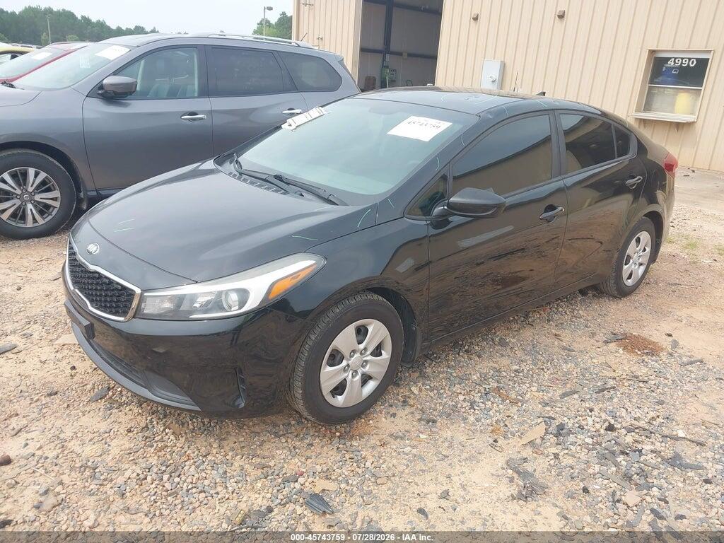 3KPFK4A75HE052458 2017 KIA FORTE photo no. 2