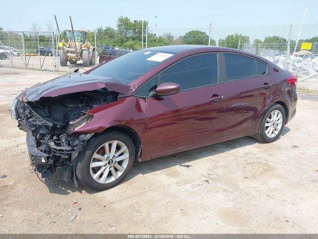 3KPFL4A74HE012949 2017 KIA FORTE photo no. 2