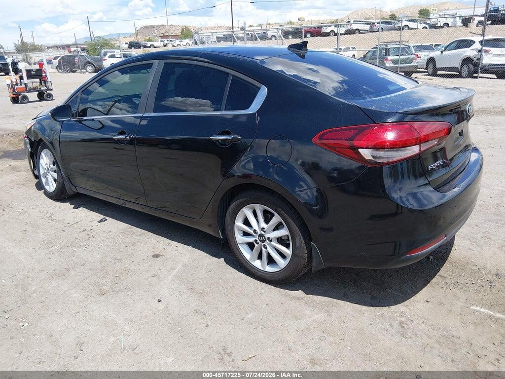 3KPFL4A76HE044785 2017 KIA FORTE photo no. 3
