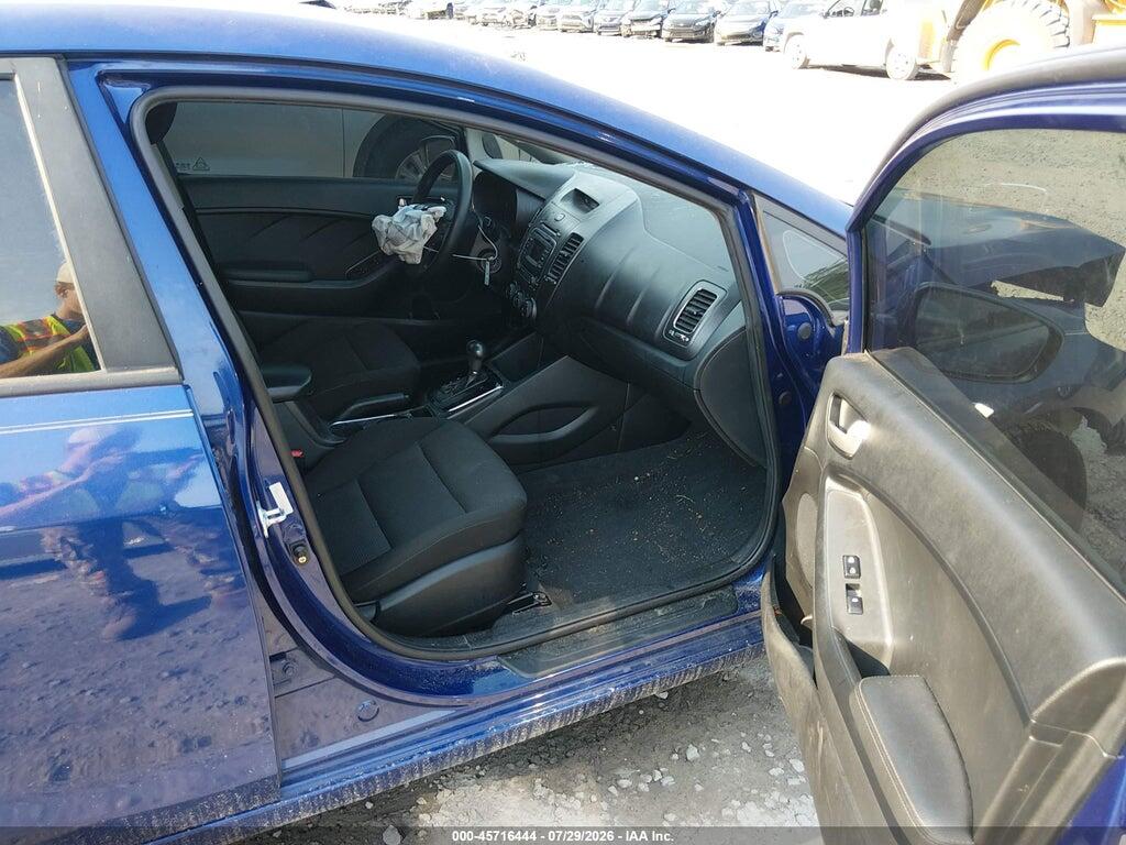 3KPFK4A77HE087759 2017 KIA FORTE photo no. 5