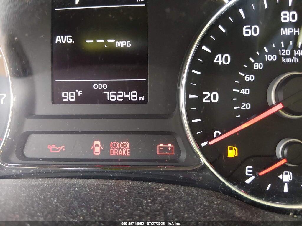 3KPFK4A74HE045842 2017 KIA FORTE photo no. 12