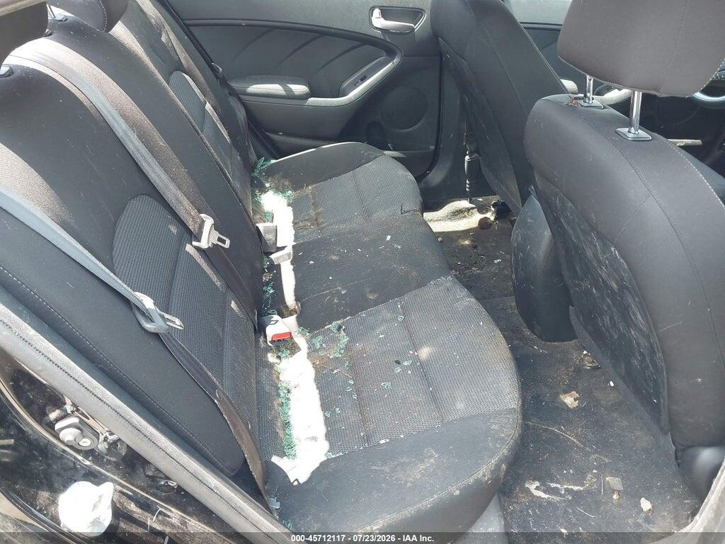 3KPFK4A70HE080572 2017 KIA FORTE photo no. 8