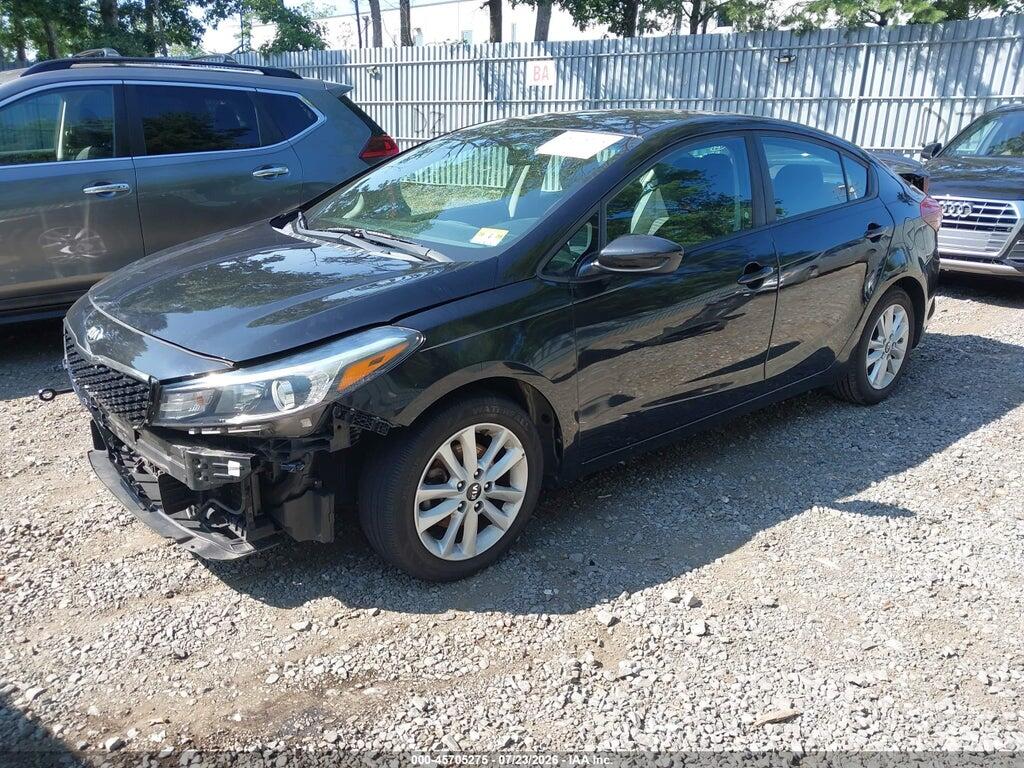 3KPFL4A73HE101296 2017 KIA FORTE photo no. 2