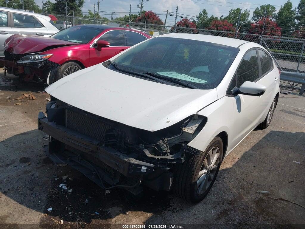 3KPFL4A71HE149105 2017 KIA FORTE photo no. 2