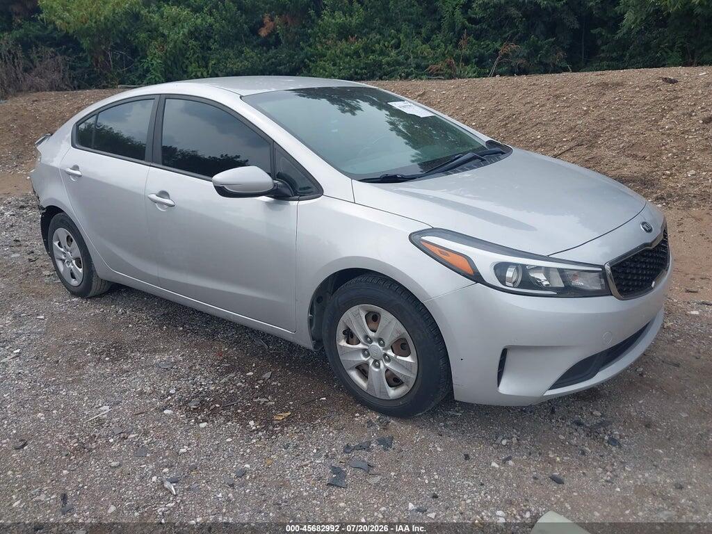 3KPFK4A71HE143372 2017 KIA FORTE photo no. 1
