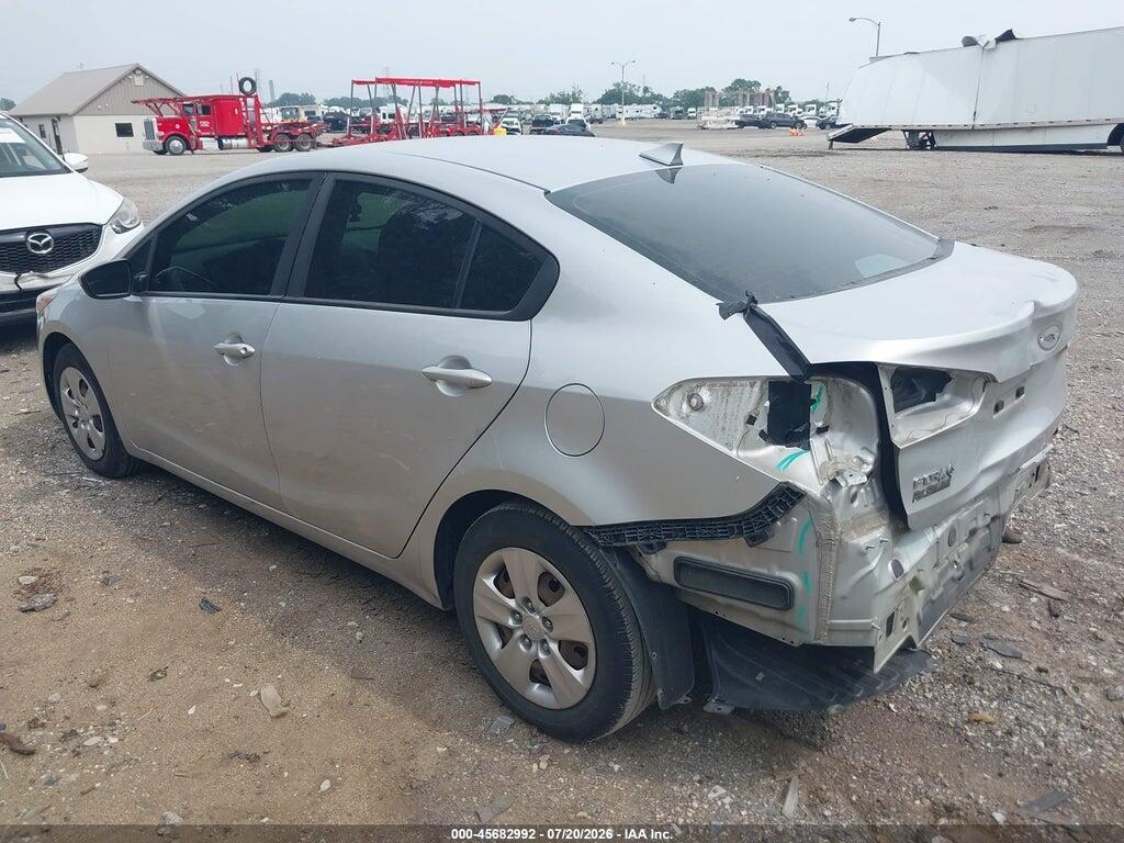 3KPFK4A71HE143372 2017 KIA FORTE photo no. 3