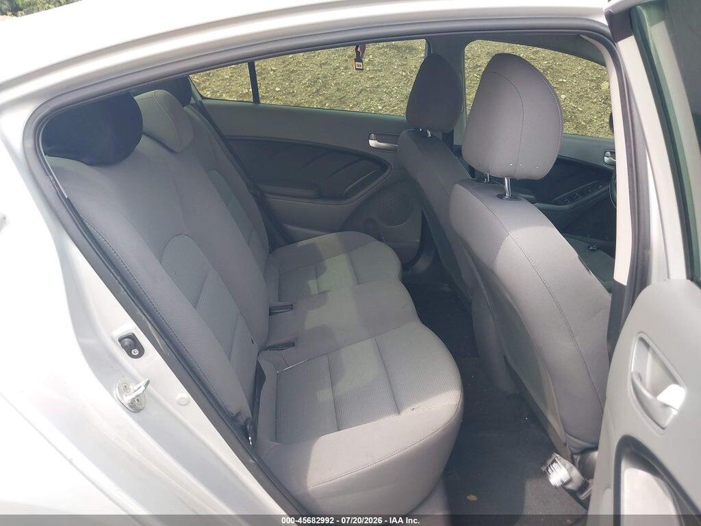 3KPFK4A71HE143372 2017 KIA FORTE photo no. 8