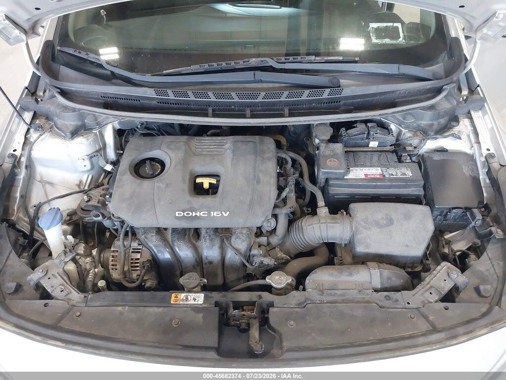 3KPFK4A79HE049983 2017 KIA FORTE photo no. 10