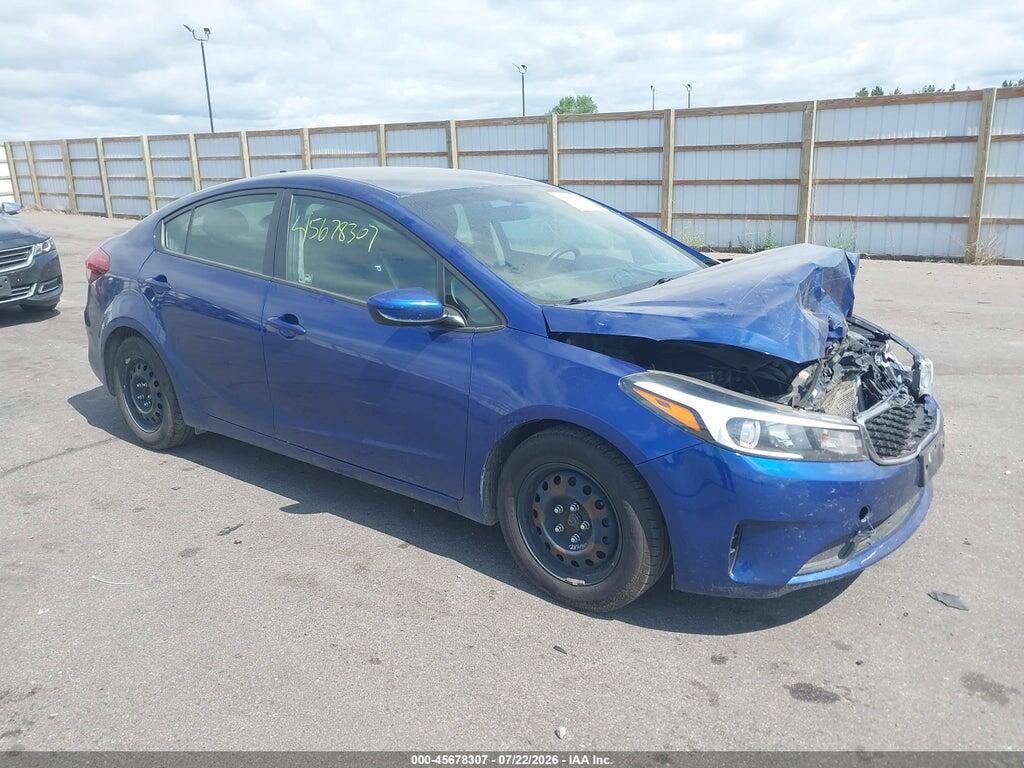 3KPFK4A73HE158293 2017 KIA FORTE photo no. 1