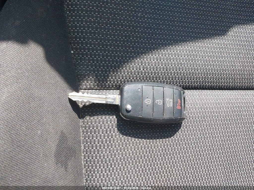 3KPFK4A73HE158293 2017 KIA FORTE photo no. 11
