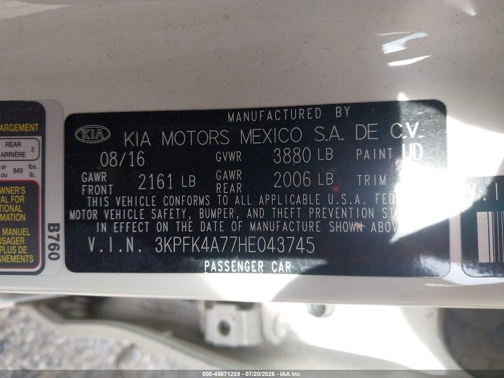 3KPFK4A77HE043745 2017 KIA FORTE photo no. 9