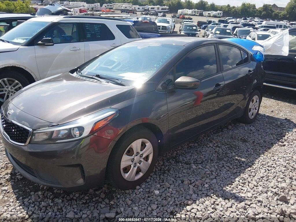 3KPFL4A74HE125249 2017 KIA FORTE photo no. 2