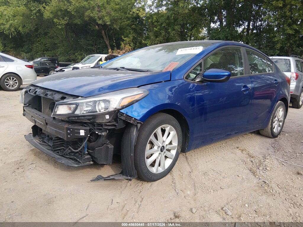 3KPFL4A72HE103881 2017 KIA FORTE photo no. 2
