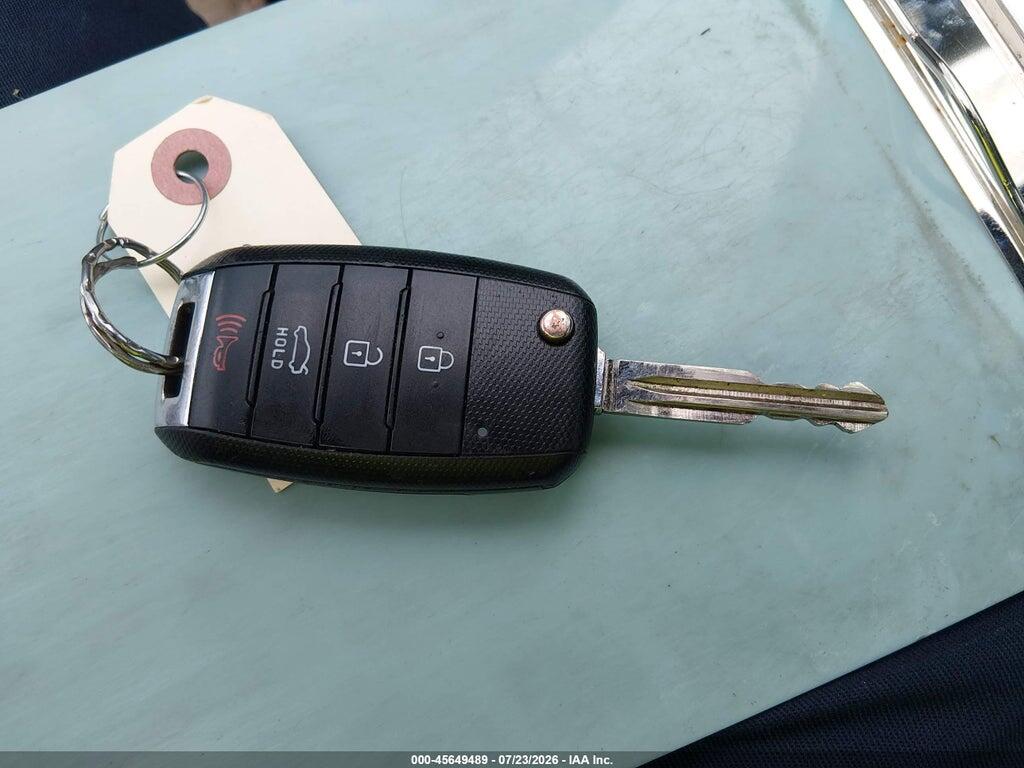 3KPFL4A79HE034882 2017 KIA FORTE photo no. 11
