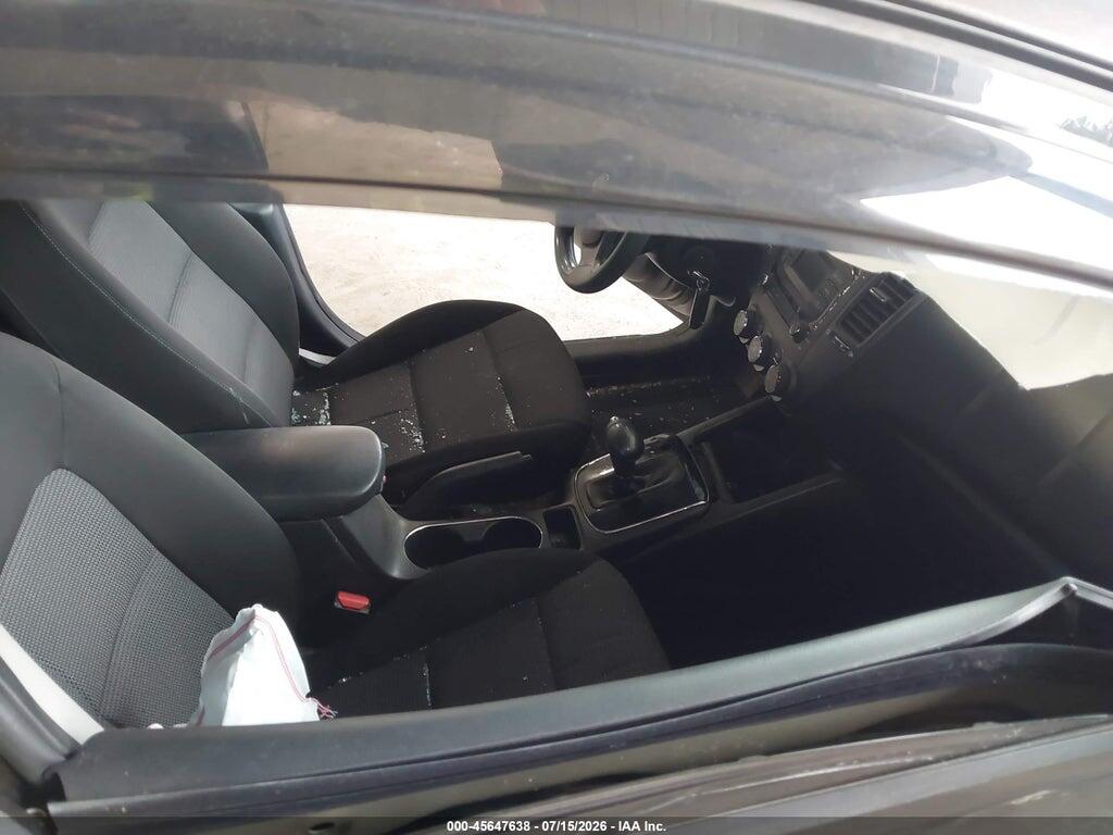3KPFK4A72HE014573 2017 KIA FORTE photo no. 5