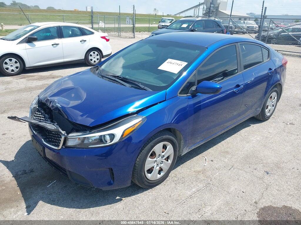 3KPFK4A75HE041315 2017 KIA FORTE photo no. 2