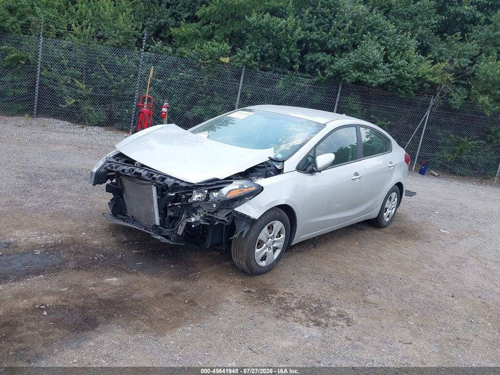 3KPFK4A70HE090678 2017 KIA FORTE photo no. 2