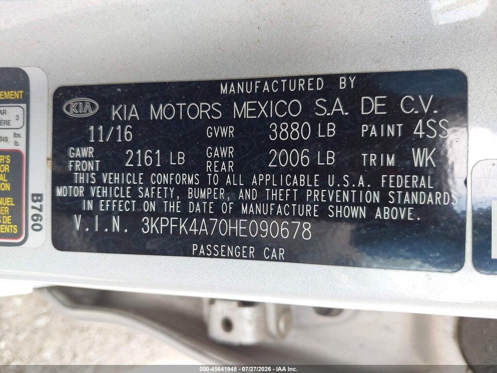 3KPFK4A70HE090678 2017 KIA FORTE photo no. 9