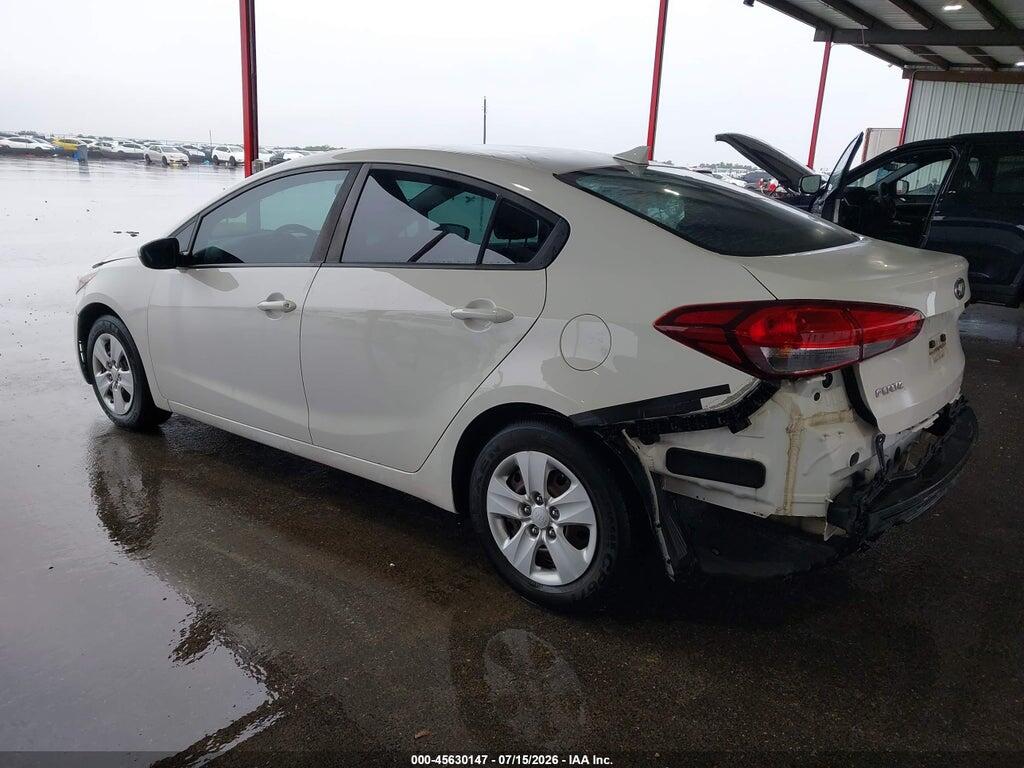 3KPFK4A75HE044926 2017 KIA FORTE photo no. 3