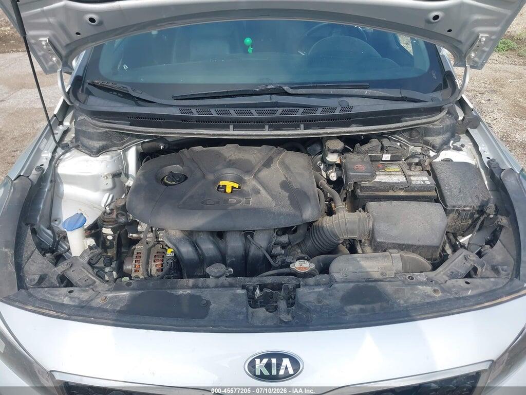 3KPFL4A83HE019884 2017 KIA FORTE photo no. 10