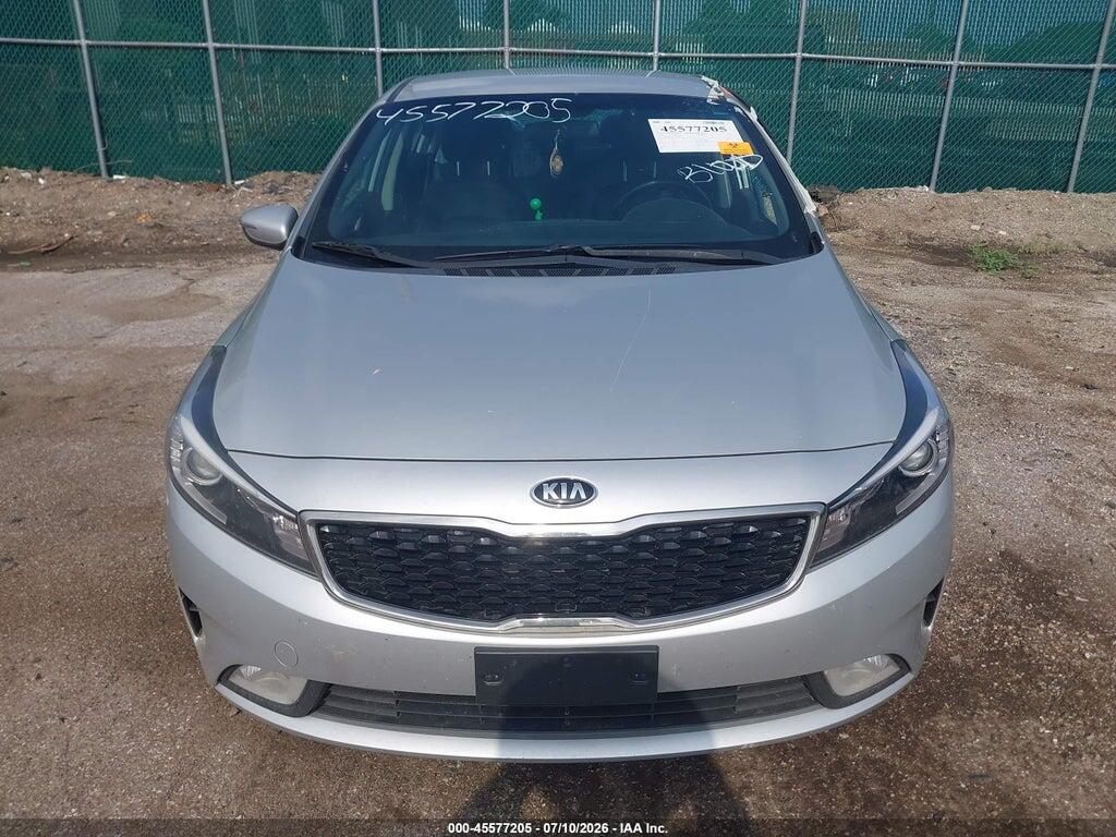 3KPFL4A83HE019884 2017 KIA FORTE photo no. 12