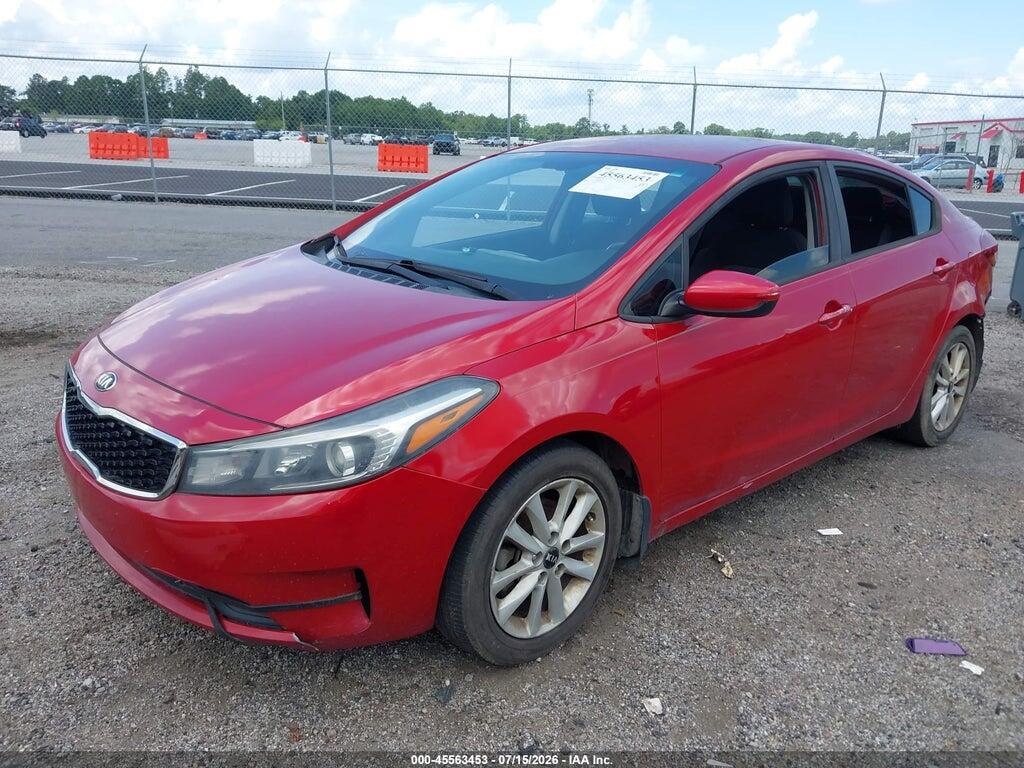 3KPFL4A78HE055206 2017 KIA FORTE photo no. 2