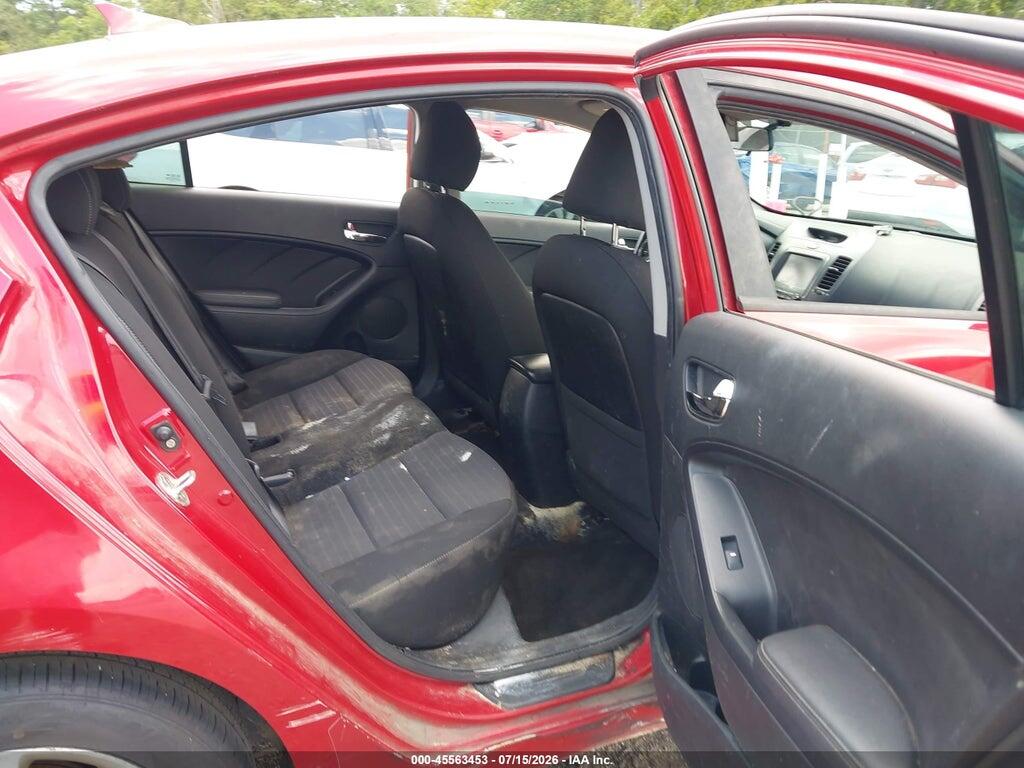 3KPFL4A78HE055206 2017 KIA FORTE photo no. 8