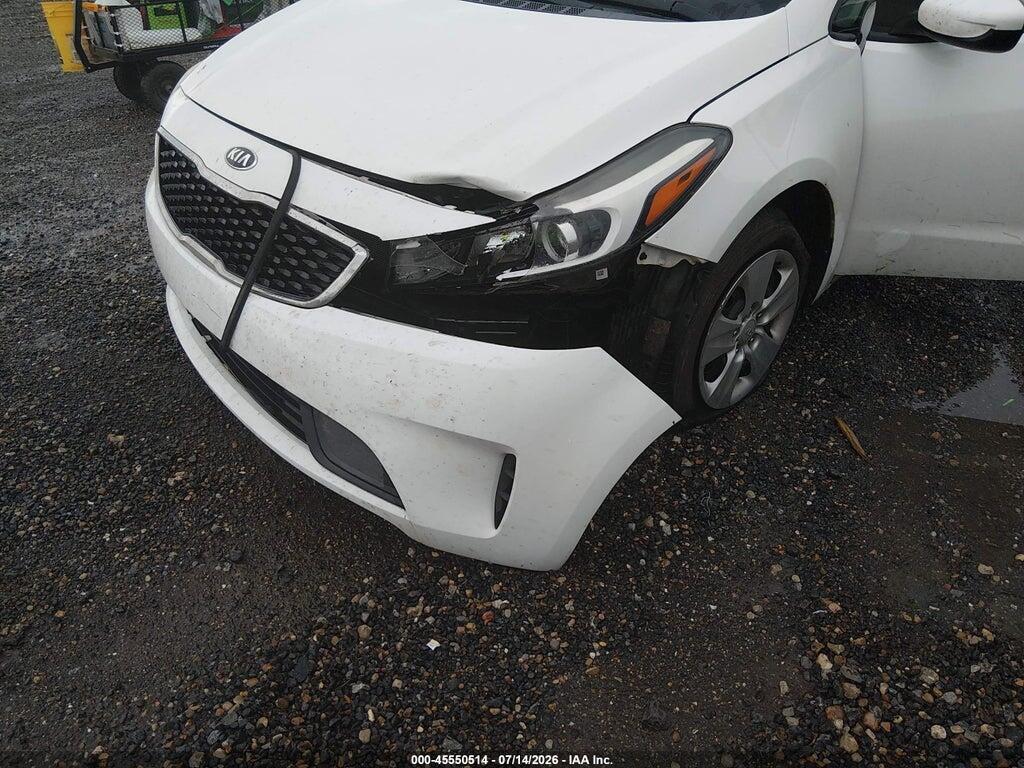 3KPFK4A74HE083782 2017 KIA FORTE photo no. 6