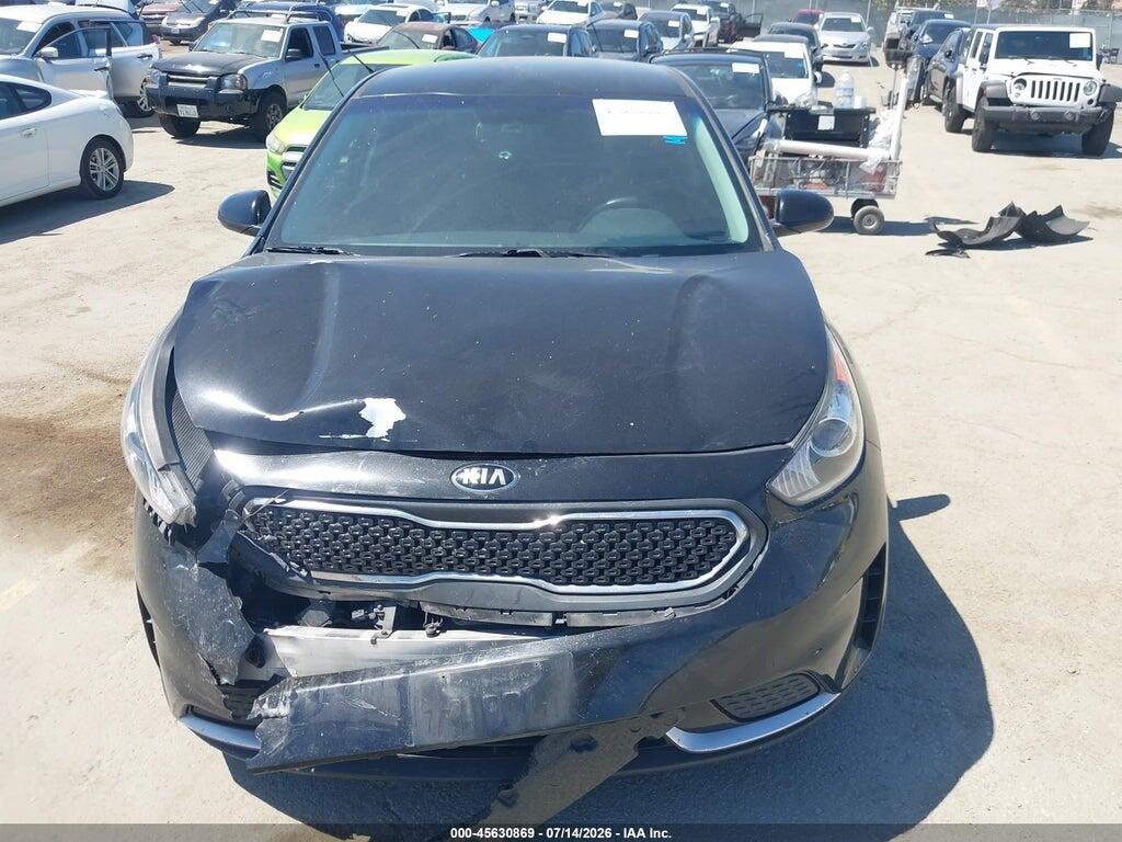 KNDCB3LC6H5076657 2017 KIA NIRO photo no. 12