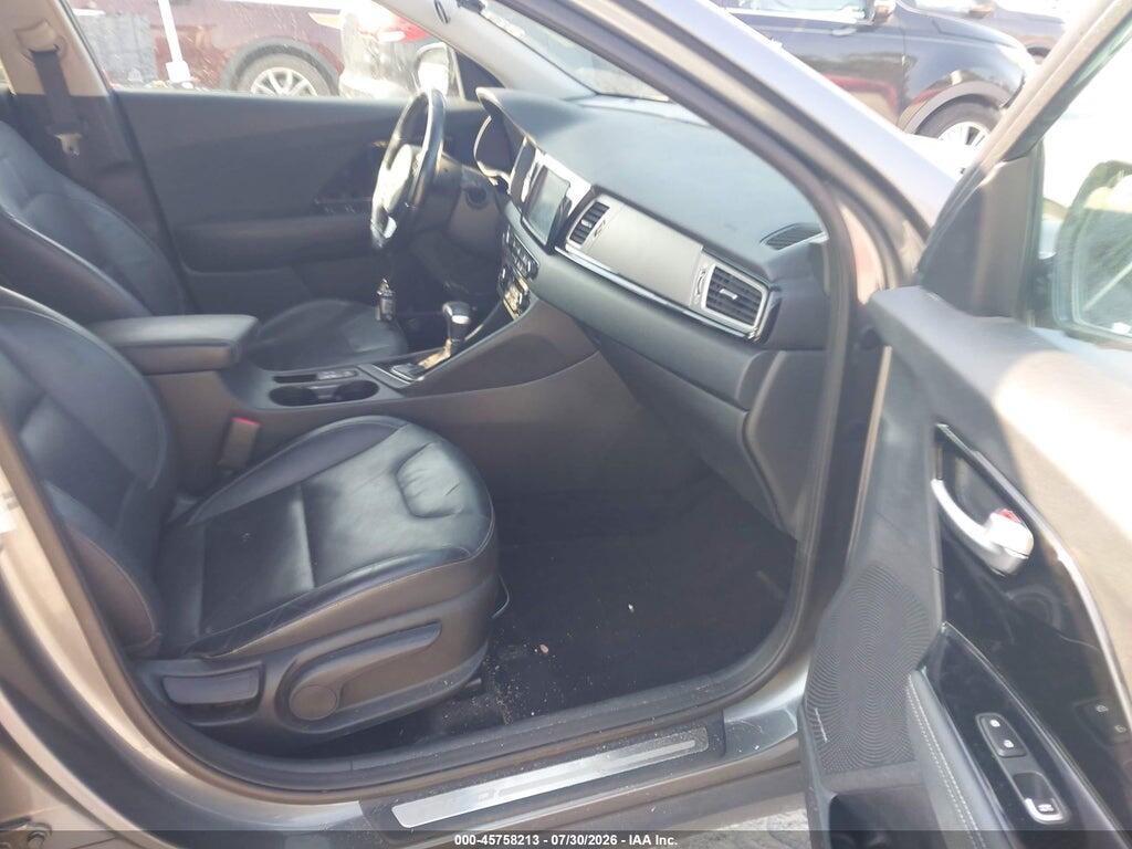 KNDCE3LC0H5076421 2017 KIA NIRO photo no. 5