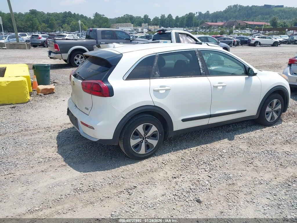 KNDCB3LC1H5040780 2017 KIA NIRO photo no. 4