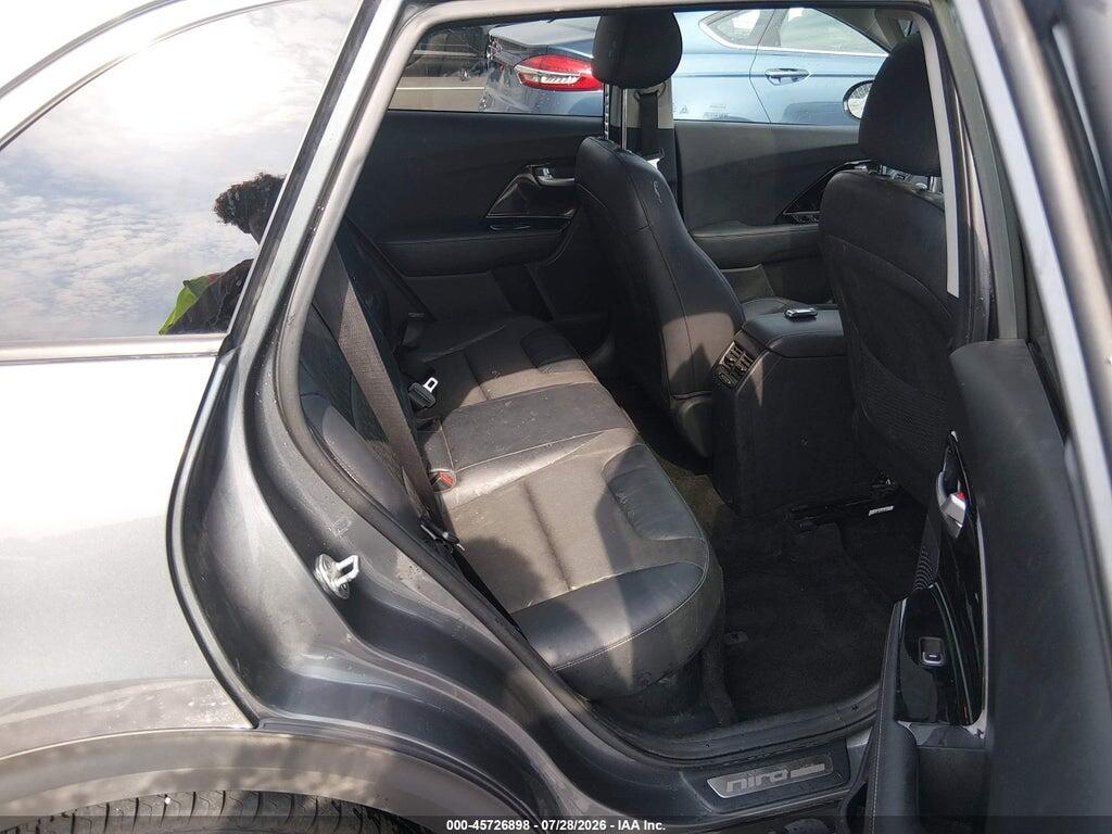 KNDCC3LC3H5090285 2017 KIA NIRO photo no. 8