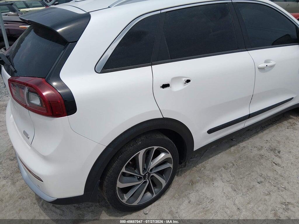 KNDCE3LC5H5047996 2017 KIA NIRO photo no. 6