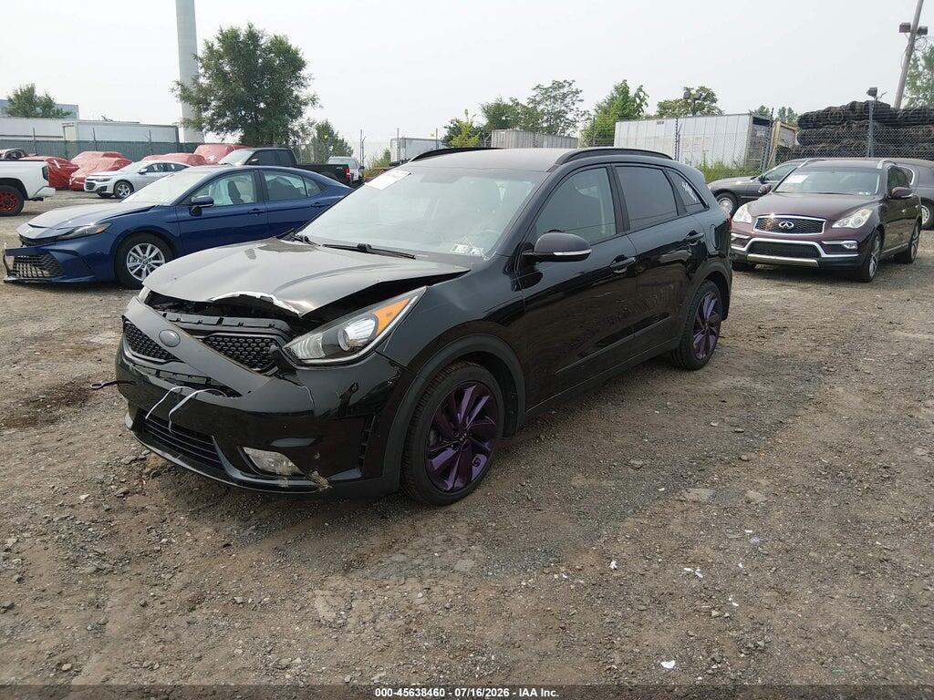 KNDCC3LC6H5086506 2017 KIA NIRO photo no. 2