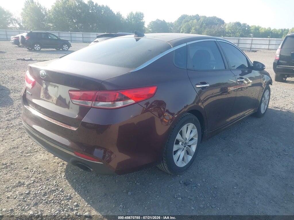 5XXGT4L33HG123417 2017 KIA OPTIMA photo no. 4