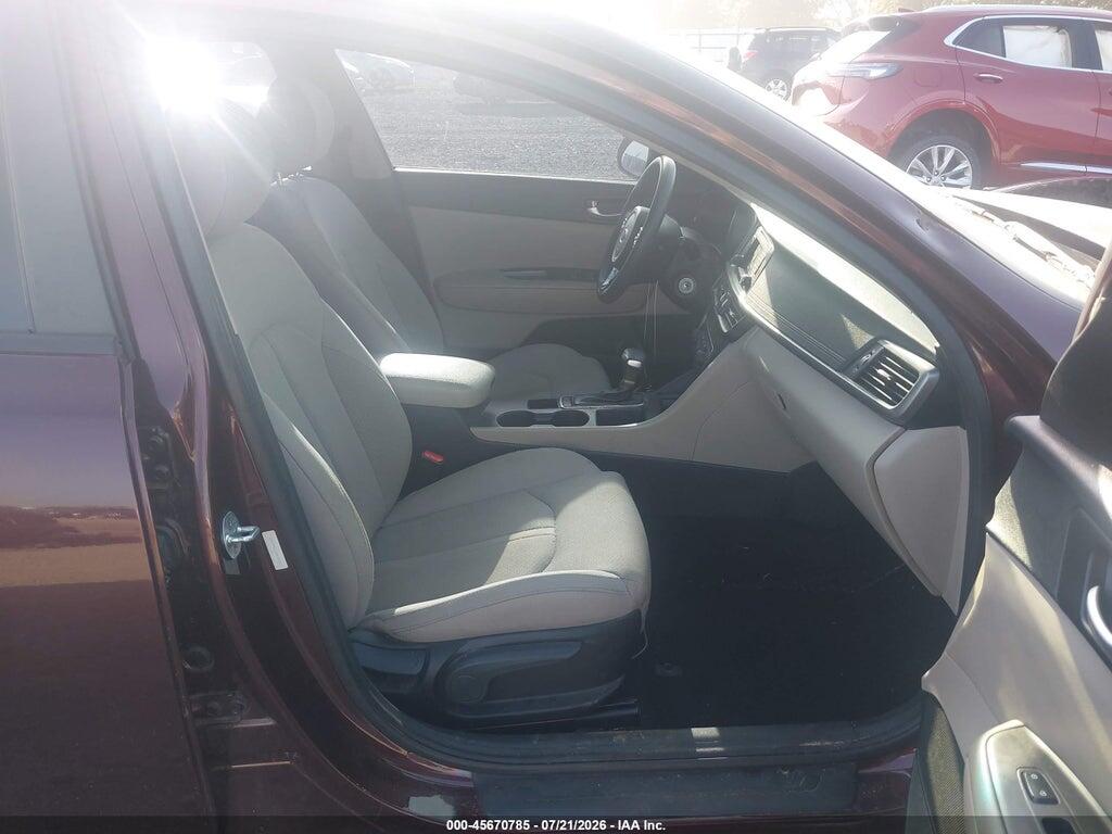 5XXGT4L33HG123417 2017 KIA OPTIMA photo no. 5