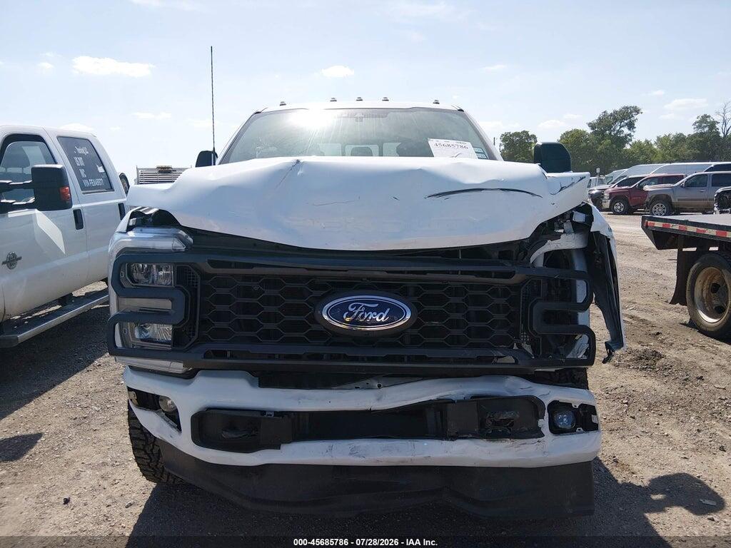 1FT8W2BA0REF19228 2024 FORD F-250 photo no. 12