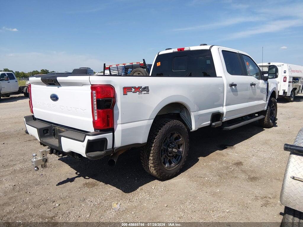 1FT8W2BA0REF19228 2024 FORD F-250 photo no. 4