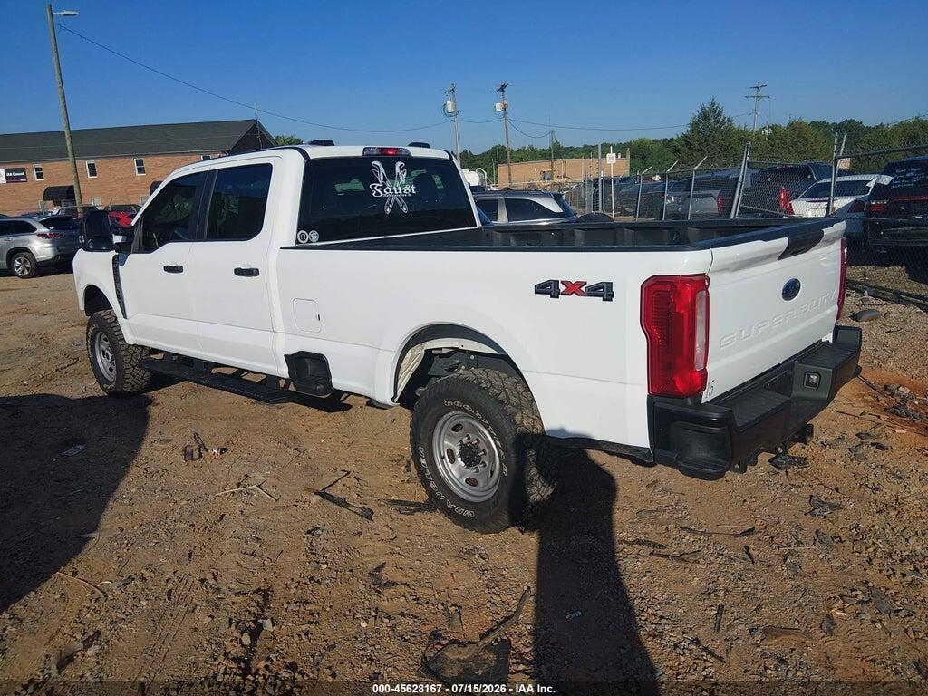 1FT8W2BA6REF38821 2024 FORD F-250 photo no. 3